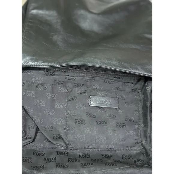 Michael Kors Stanthorpe Large Black Leather Shoulder Bag Gold Chain Strap - Picture 14 of 16